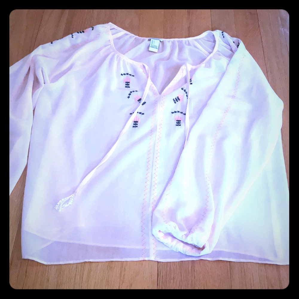 Boho lightweight long sleeved shirt🎉